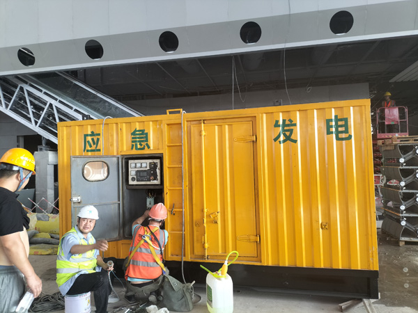 望城怎样判断空气滤清器是否需要更换？