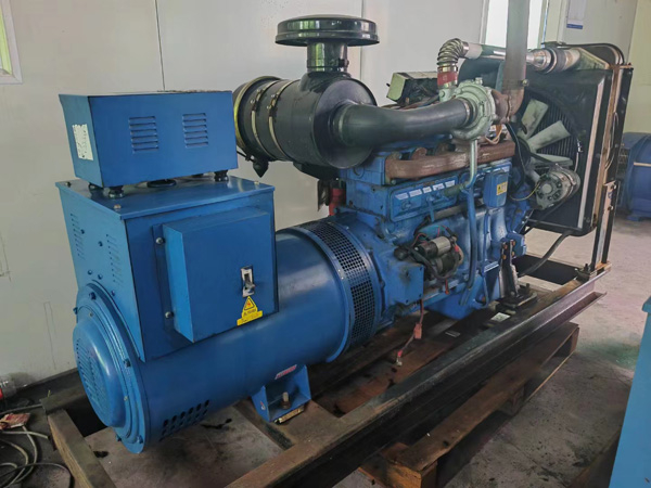 望城100kW柴油发电机组使用多级机油有哪些优缺点？